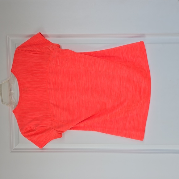 Athleta Women's Neon Orange Shadow Stripe Chi Tee- M - Picture 4 of 6